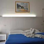 Hotel Pacific 3*
