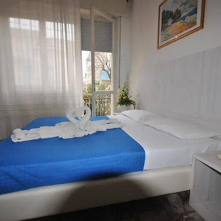 Hotel Pacific