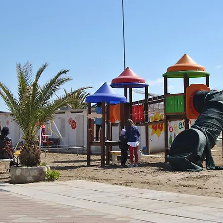 Szálloda Pacific 3*