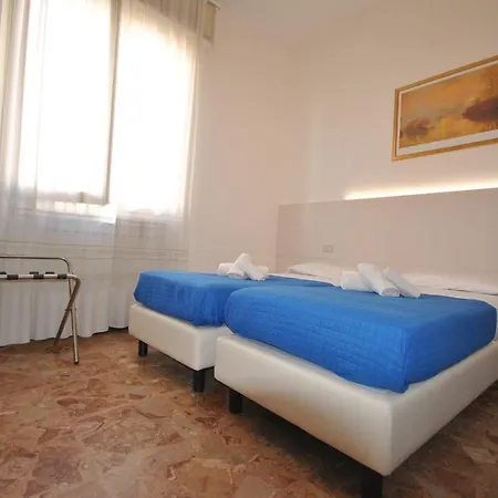 Hotel Pacific 3*